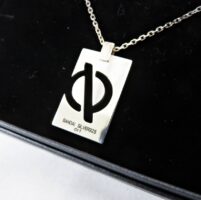 仮面ライダー555 シルバー 925 ネックレス 乾巧 モデル 総重量：7.7g ファイズ