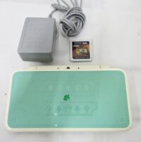 【 動作確認済 】 Newニンテンドー2DSLL本体 とびだせどうぶつの森パック ACアダプター , モンスターハンター4 付き microSD欠品