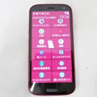 docomo らくらくスマートフォン F-52B ピンク SIMロックあり 判定：◯