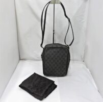 グッチ GGキャンバス ショルダーバッグ 03136・002058 斜め掛け レザー ブラック レディース メンズ 袋付き