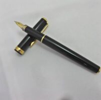 プラチナ万年筆 ペン先 18K 750 F 細字 ブラック×ゴールド 万年筆 筆記未確認 PLATINUM